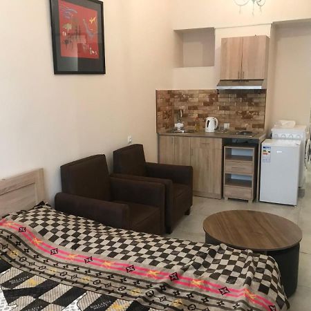 Sunny Land-1 Apartment Yerevan Ngoại thất bức ảnh
