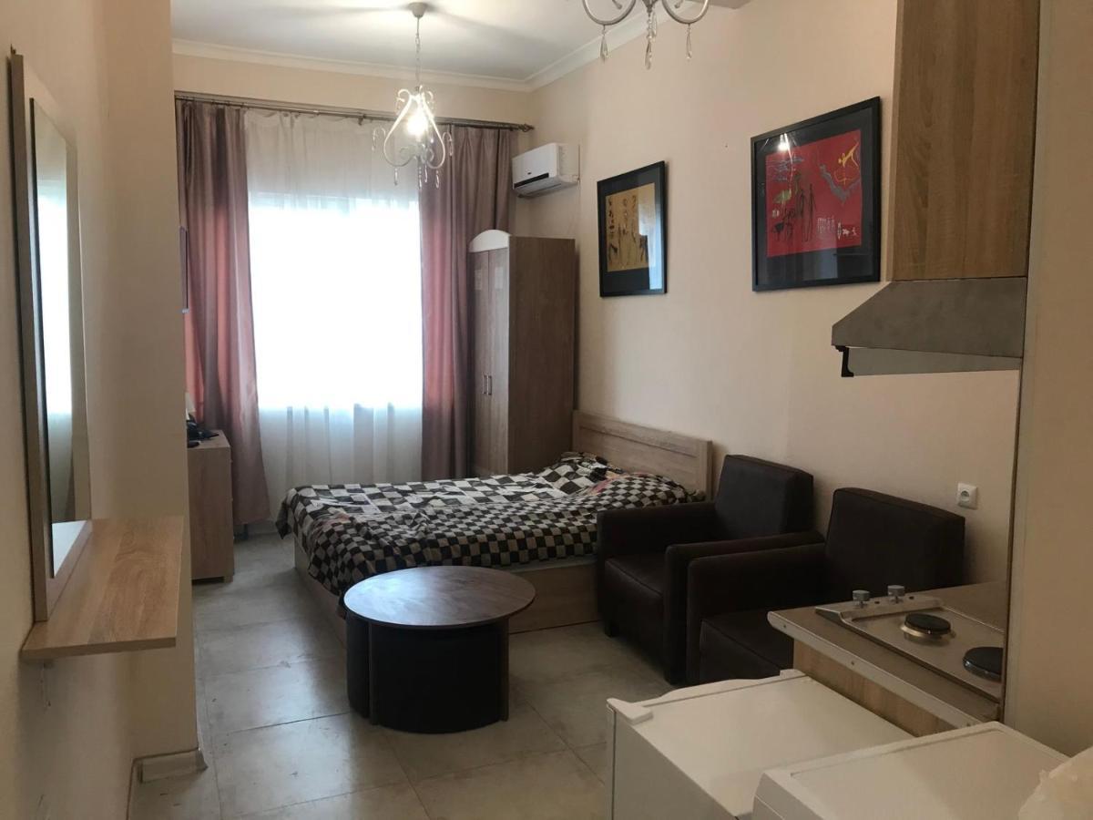Sunny Land-1 Apartment Yerevan Ngoại thất bức ảnh