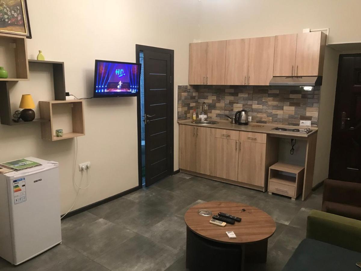 Sunny Land-1 Apartment Yerevan Ngoại thất bức ảnh